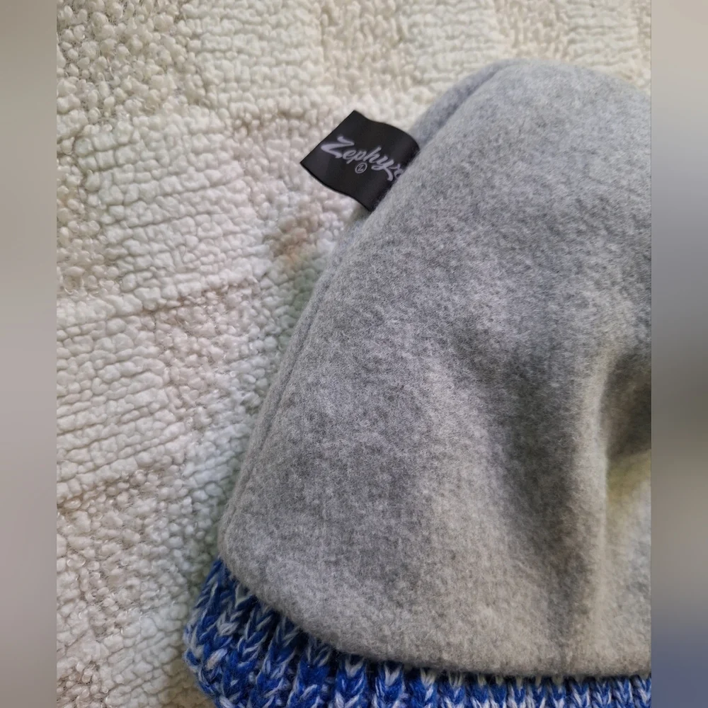 Zephyr Blue and White Knit Pom-Pom Hat for Kids